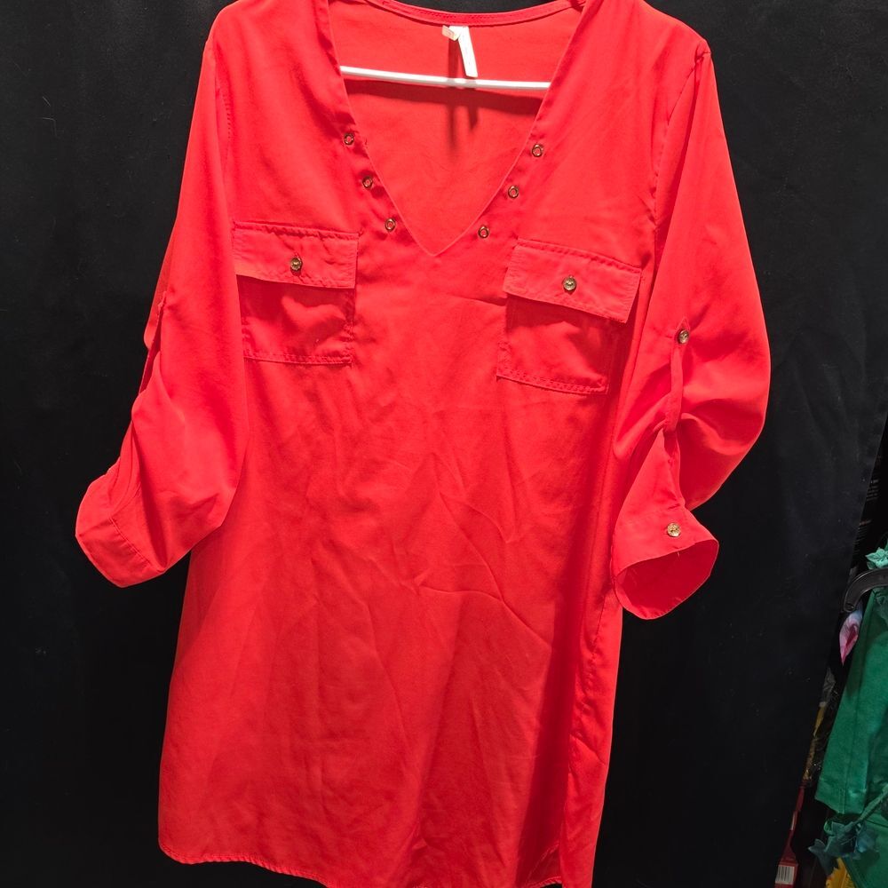 Live 4 Truth Bright Red Roll Tab Sleeve Tunic L 100% Poly Utility Top
